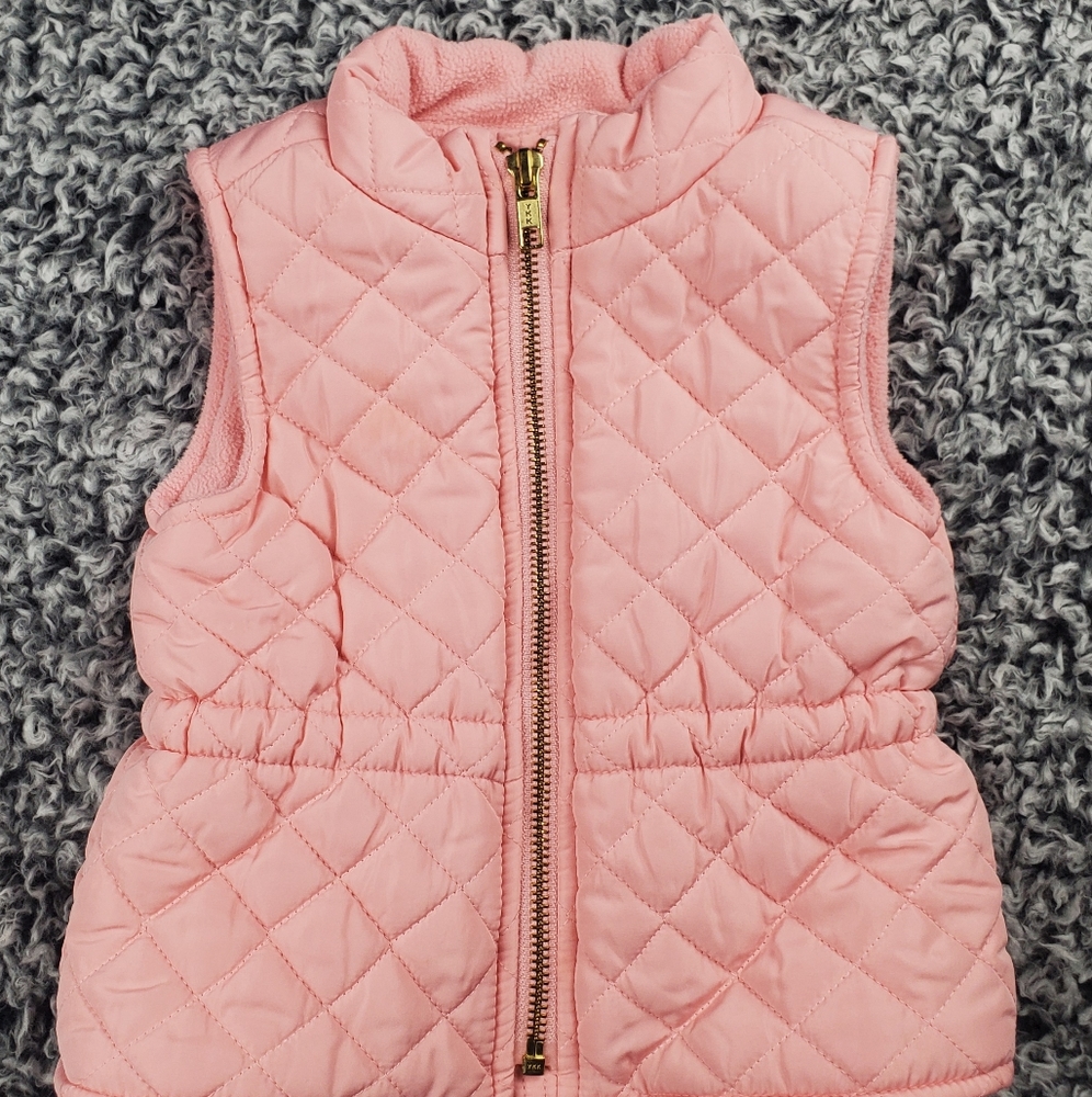 Old Navy quilted vest: Size 12-18 Months